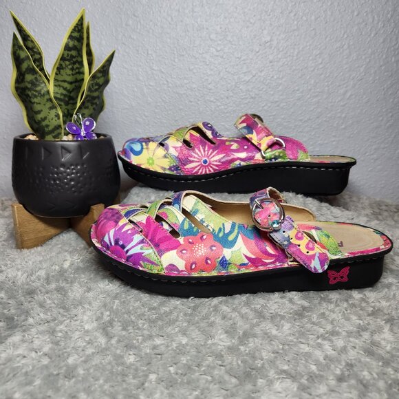 Like New - Alegria Fresia Happy Days Comfort Clogs Slip-ons - Size: 38 / 7.5 - Picture 3 of 10